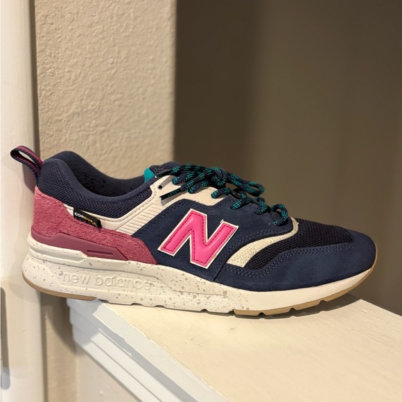 New Balance 997H Womens Shoes 11 Cordura Navy Blue Pink CW997HOC - Picture 2 of 9